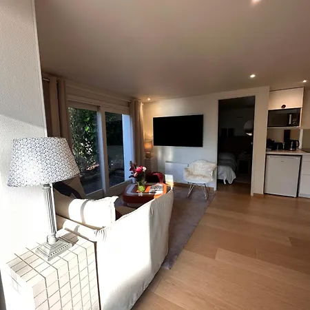 Apartment Acme *